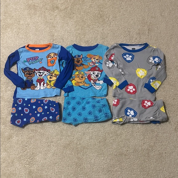 Boys Paw Patrol pajama sets size 4T - Picture 1 of 7